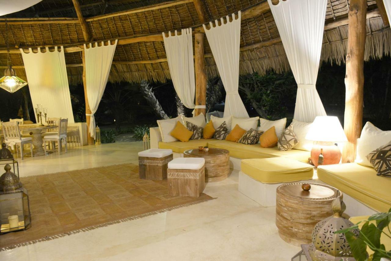 The Lawford Hotel Malindi Exterior photo