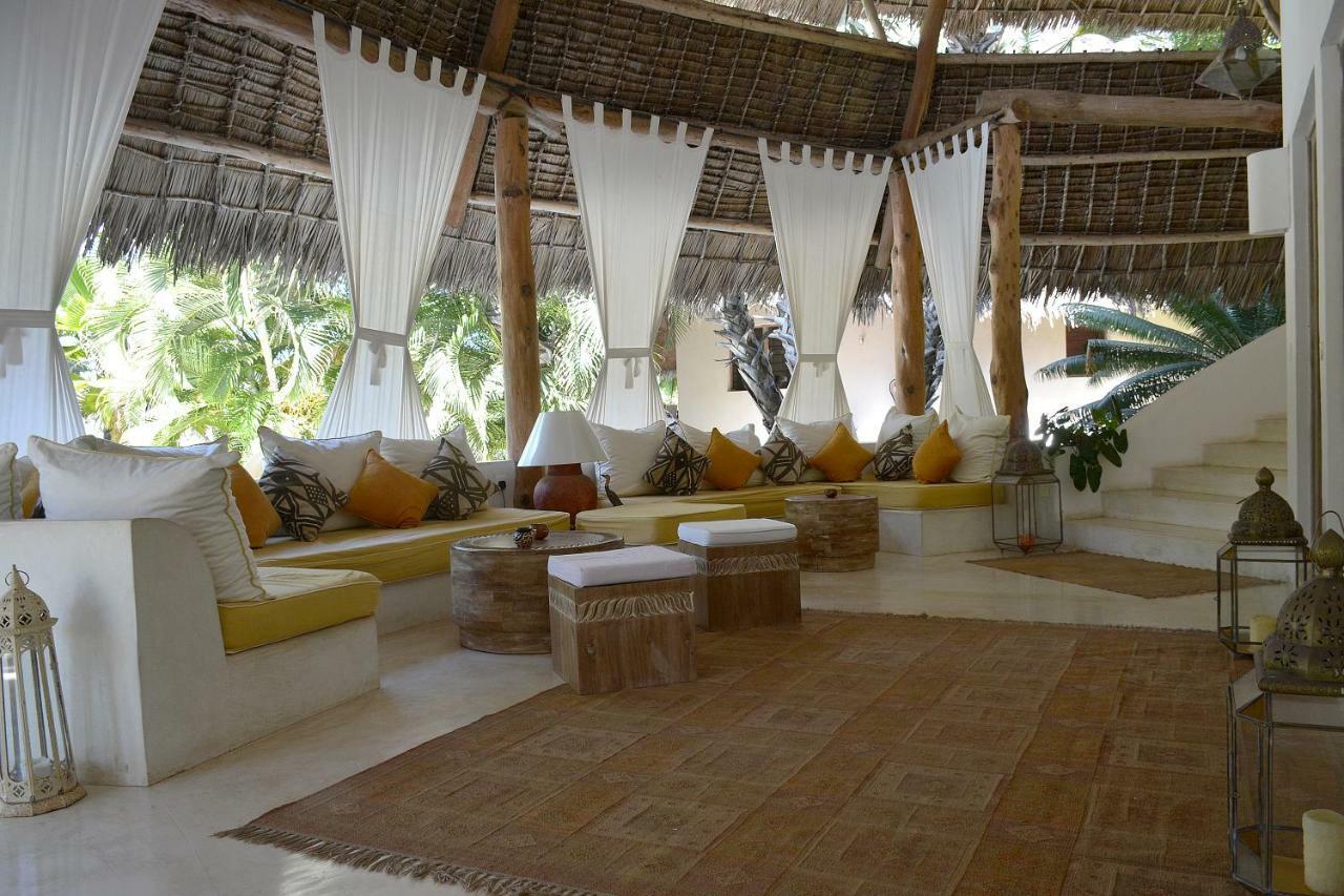 The Lawford Hotel Malindi Exterior photo