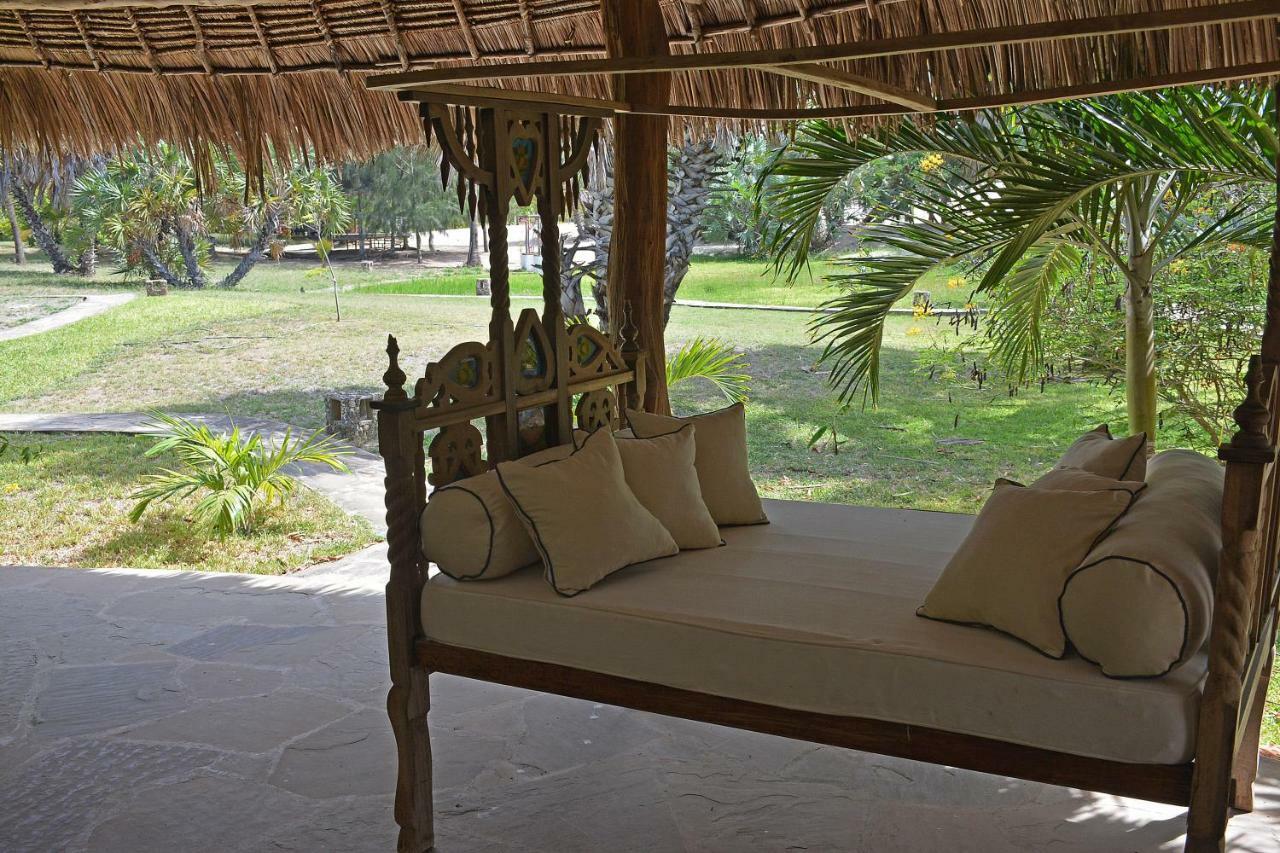 The Lawford Hotel Malindi Exterior photo