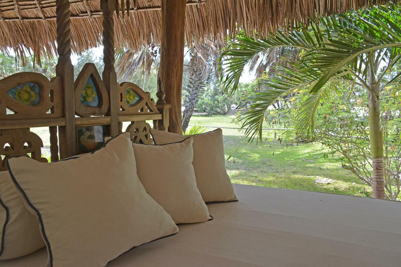 The Lawford Hotel Malindi Exterior photo