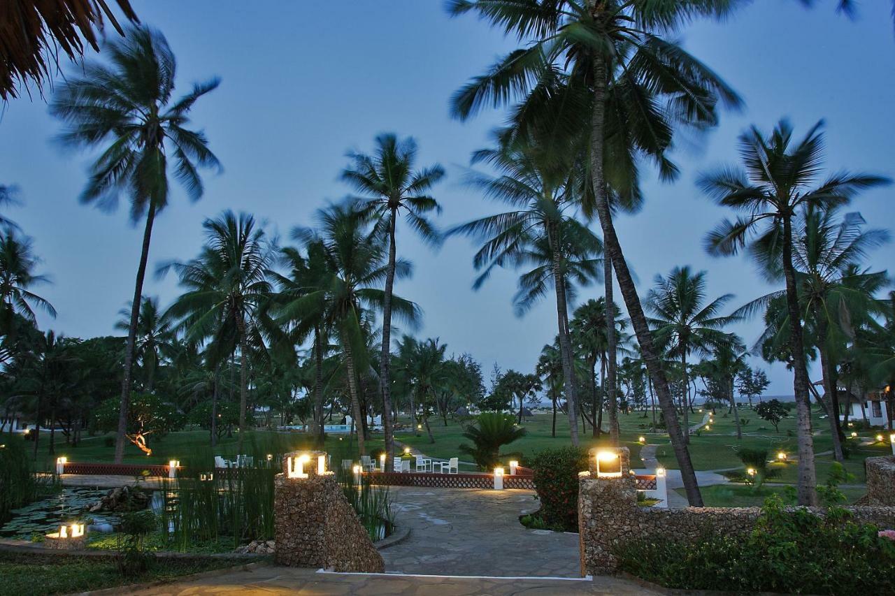 The Lawford Hotel Malindi Exterior photo
