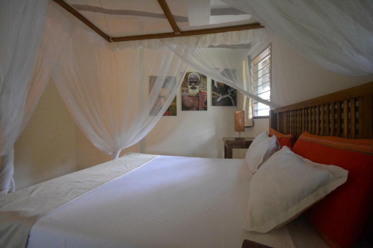 The Lawford Hotel Malindi Exterior photo